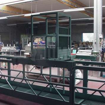 Telescopisch werkplatform in aluminium in onze fabriek. Telescopisch werkplatform in aluminium - Building Maintenance Unit